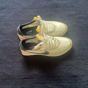 Nike waffle trainer 2